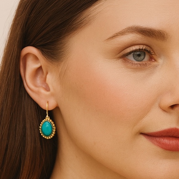 Jewelry - Elegant Gold and Blue Earrings for pierced ears